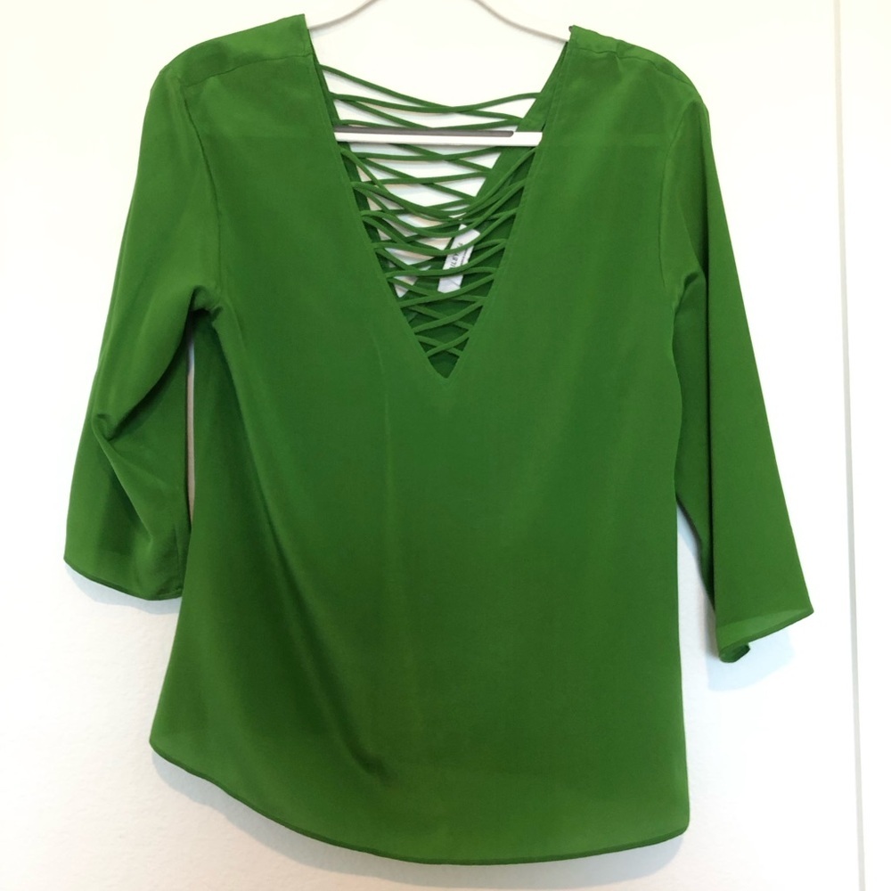 Bailey 44 Bright Green Silk V-Neck Lattice-Back Blouse Small